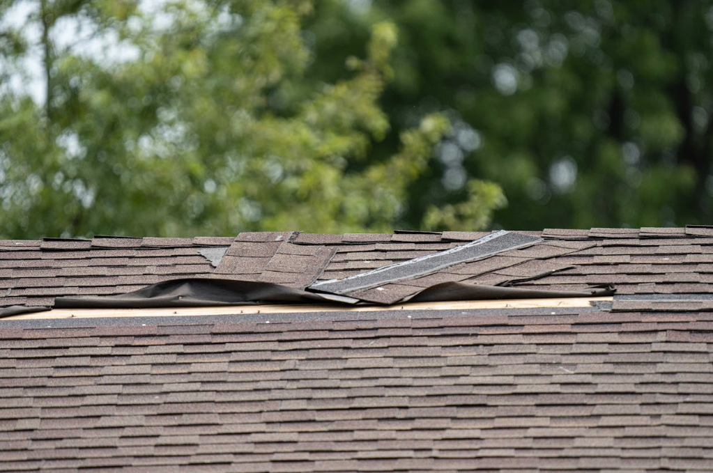 emergency roof repair first 24 hours
